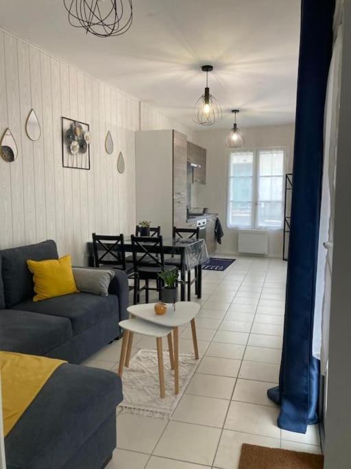 Au Ptit Palais Apartment Châtellerault