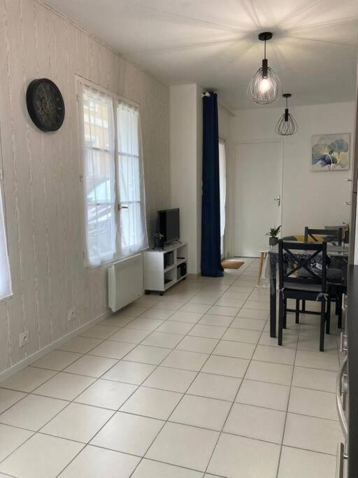 Au Ptit Palais Apartment Châtellerault