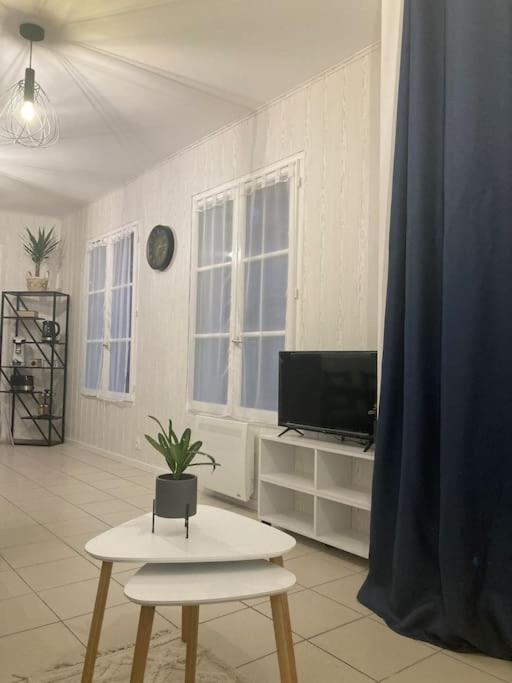 Au Ptit Palais Apartment